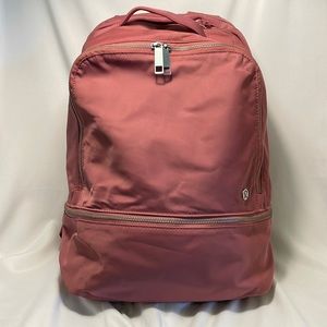 Lululemon backpack. 17L